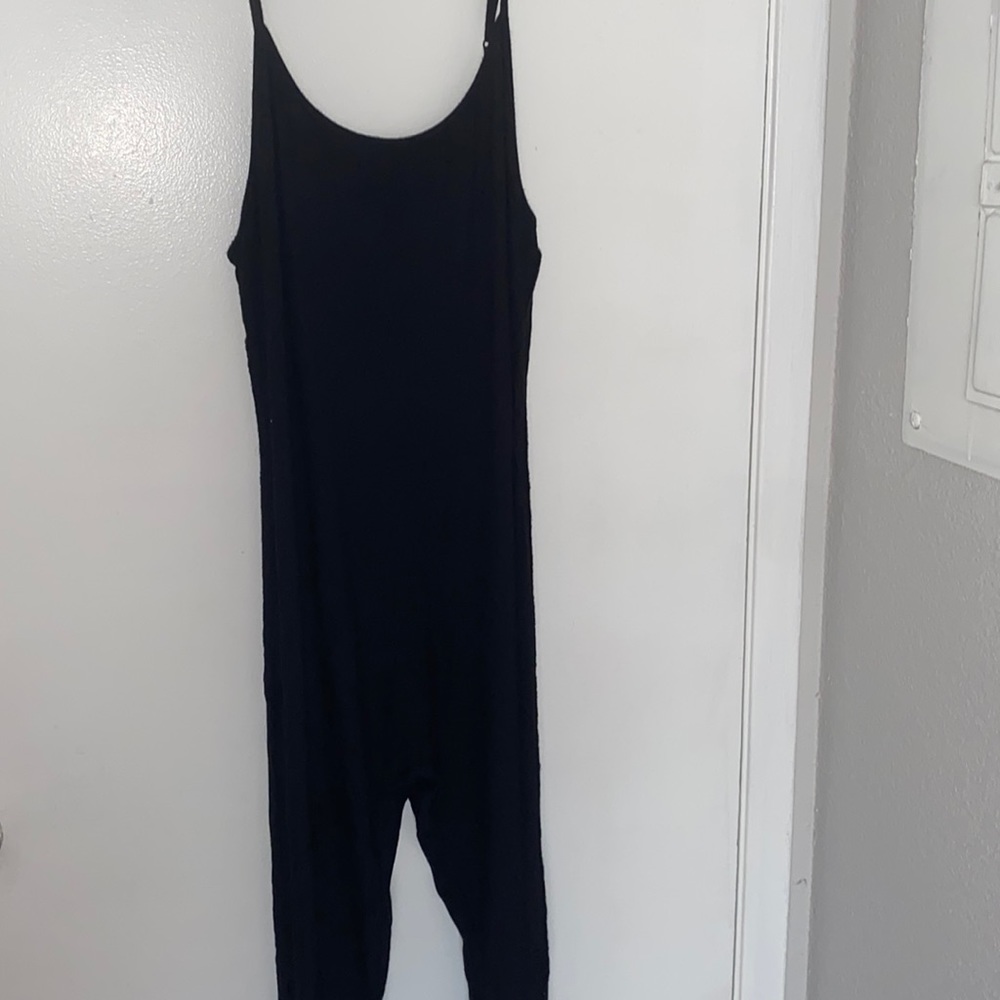 Full length body suit only worn once for an hour!